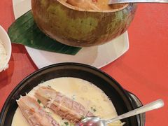 -大树下海鲜饭店