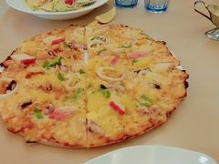 18海鲜满溢薄脆比萨-必胜客(龙之梦购物中心店)