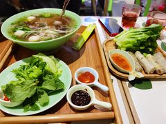 -越弥越南传统美食馆