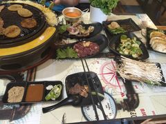 -胡悦里韩式烤肉(芝罘万达广场店)