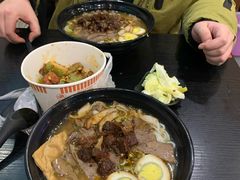 -花溪巷牛肉粉(泉城路店)