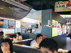 大堂-茄子恰恰·新云南小炒(坪山益田店)
