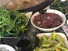 -天发长铁锅炖(王秀村店)