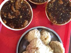 -陈寔包子王·卤煮小肠·京味小吃(龙潭店)