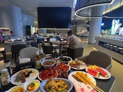 -涨巢·潮玩水疗局