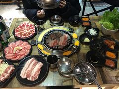 -哈哈碳都·牛肋条无限自助烤肉(台江万达店)