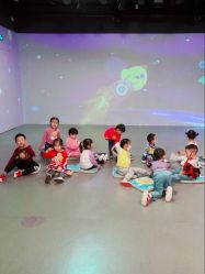 -小鸡哆哆故事屋·儿童乐园(嘉里城店)