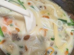 -状元王过桥米线(黄埔至泰广场店)