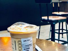 大堂-星巴克(西藏路店)