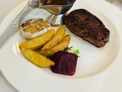 -成桂西餐厅·42年的味道(五大道疙瘩楼店)