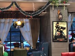 -愉肴麻辣香锅(中山路店)