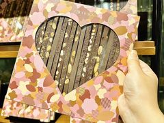 -Laderach 莱德拉(上海环贸iapm店)