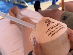 -三亚亚龙湾瑞吉酒店·宴悦Driftwood·游水海鲜·牛排·草坪·私人定制