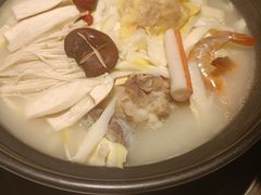 -三人行骨头王火锅(长寿店)