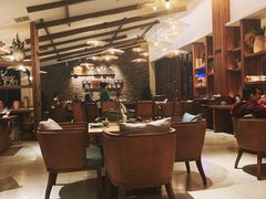 大堂-芳草地度假酒店·野炉中餐厅