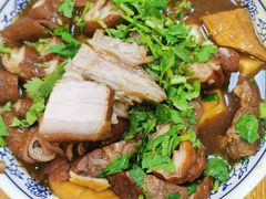 精品肠头菜底-门框胡同百年卤煮(新街口店)