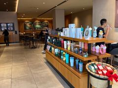 -星巴克(汕尾信利城市广场店)