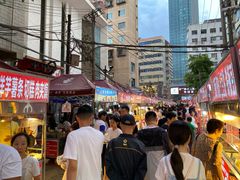 -正宁路小吃夜市