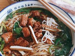 -镇南锅盖面馆(解放路店)