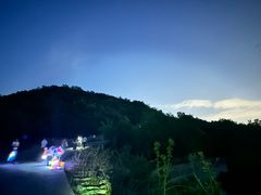 -鬼笑石后山停车场