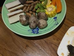 -宝燕海货工场(长江国际店)