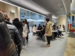 等位区-M Stand(南京新街口金鹰店)