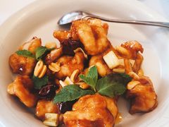 宫爆大虾球-民福居烤鸭店(石榴庄店)