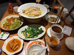 客都盐蒸山泉鸡-话梅·客家小厨(东门店)