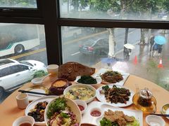 -功德林(南京西路店)