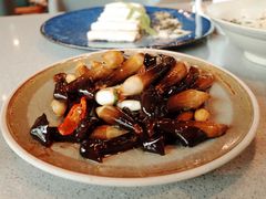 炒小黑鸡枞-半山腰·云南菜(侨福芳草地店)