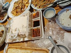 -95号酱骨·一块豆腐(展春园西路店)