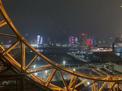 -影汇之星8字形摩天轮