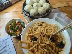 -王菊美食街·王菊面馆(总店)