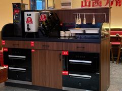 -顺溜·手工刀削面·黑金店(铜锣湾店)