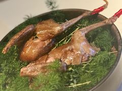 -弦月窗LUNETTE BY AMANDA(复兴路店)