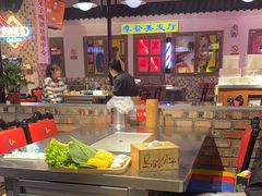 -马路牙子烧烤音乐酒馆(望京店)