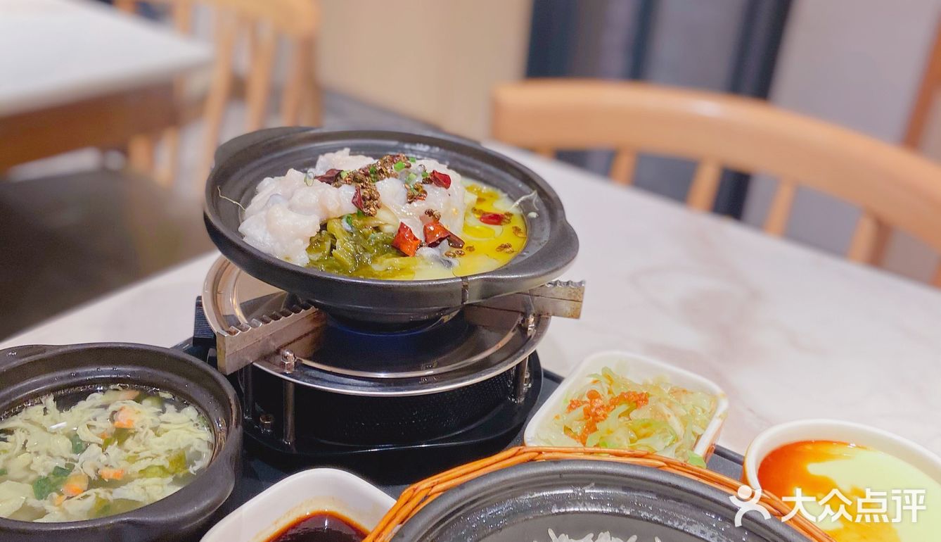 一个人份的仪式感｜谷田稻香·现煲瓦锅饭