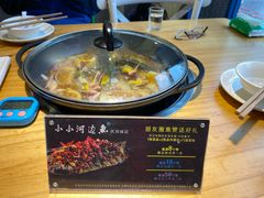 -小小河边鱼(天润城店)