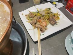 -鑫渔港海鲜本地菜·山海关浑锅(东戴河店)