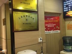 -焦记老潼关肉夹馍(东五路店)