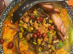 -螺世纪螺蛳粉·桂味小排档(裕德店)