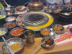 -GOGIYA·咕叽吖韩国传统烤肉店(东方新天地店)