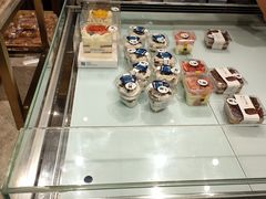 面包甜点陈列柜-UH祐禾(光谷世界城店)
