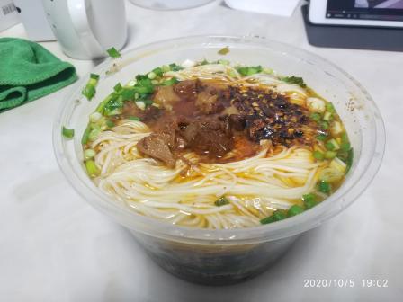 清真手拉面刀削面米线-"点的外卖,用料还是比较扎实的,牛肉很足,.