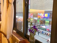 靠窗位-月迷津渡(吾悦国际店)