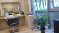 android_upload_pic-CARR SALON