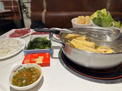 -八合里潮汕鲜牛肉火锅(上海汇智广场店)
