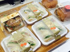 -PARIS BAGUETTE巴黎贝甜(周浦万达店)