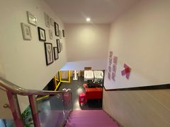 -思迈威健身(积玉桥万达店)