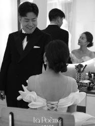 -乐派诗婚纱摄影